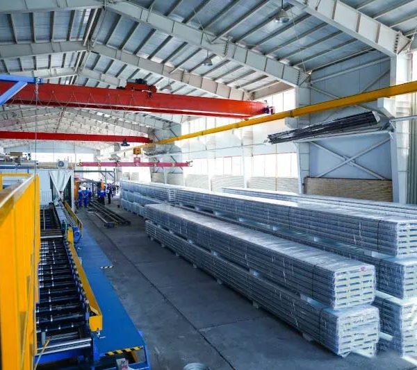 ساندویچ پانل سقفی